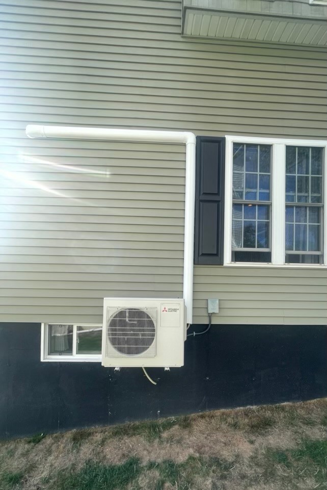 Mitsubishi ductless mini split outdoor unit installed in Saugus Massachusetts