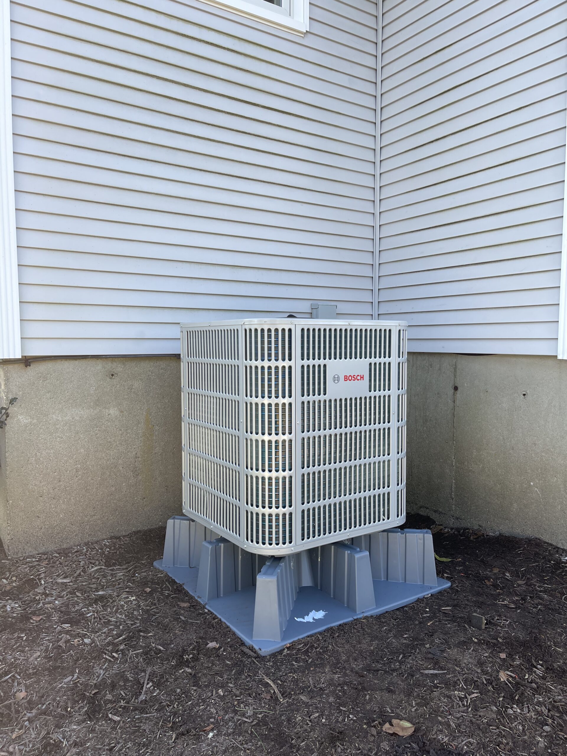 Heating and cooling system installation in Revere MA